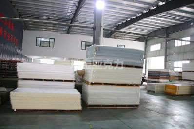 廣州小卡亞克力板廠家有哪些